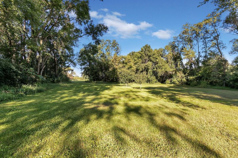 571 Central Ave S, Brooten, MN 56316