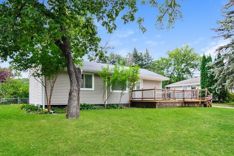 8533 Chicago Ave S, Bloomington, MN 55420