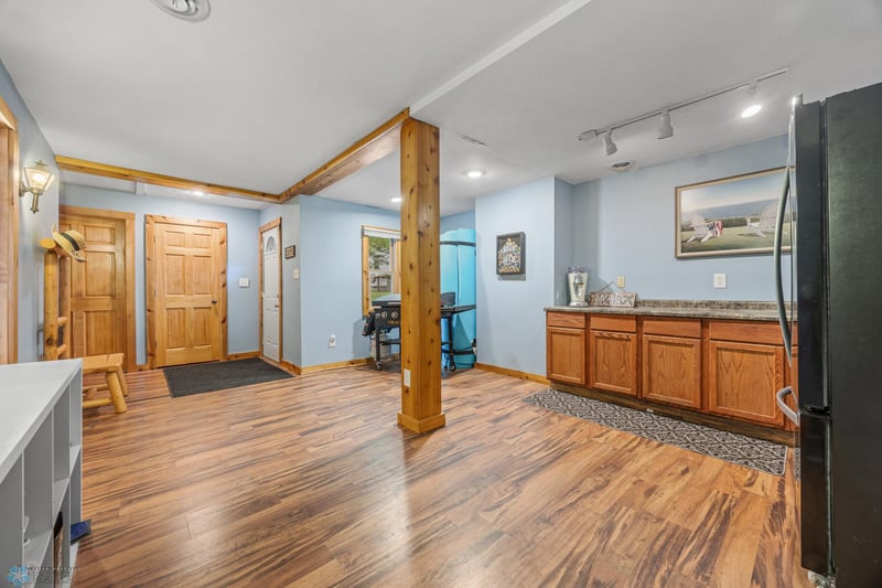 24200 Vacation Ln, Rochert, MN 56578