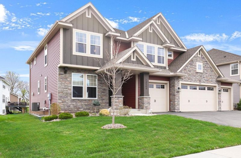 13404 Avila Ave, Rosemount, MN 55068