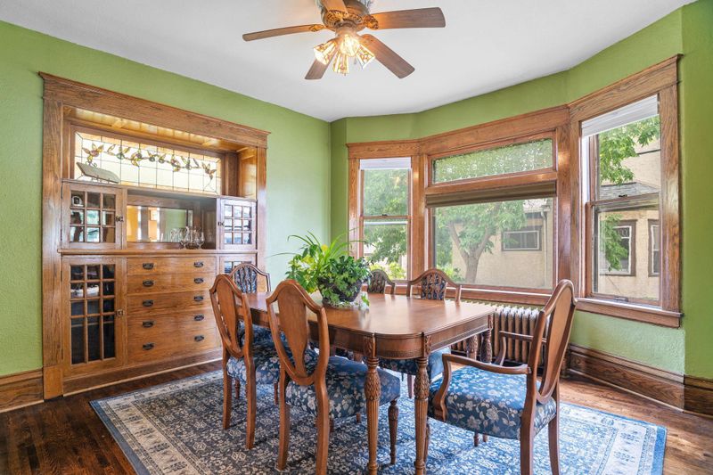 530 Forest St, Saint Paul, MN 55106