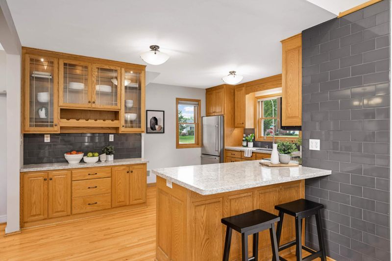 7201 Oliver Ave S, Richfield, MN 55423