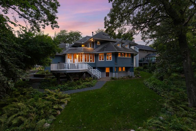 7291 Upper 136th St W, Apple Valley, MN 55124