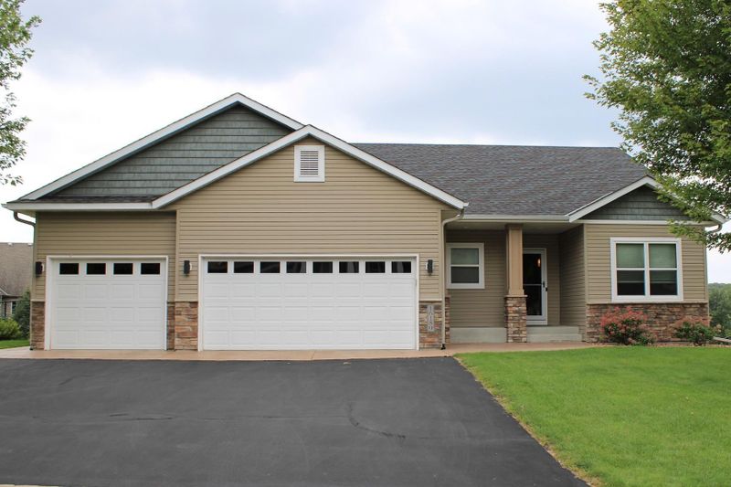 16180 Tahinka Pl NW, Prior Lake, MN 55372