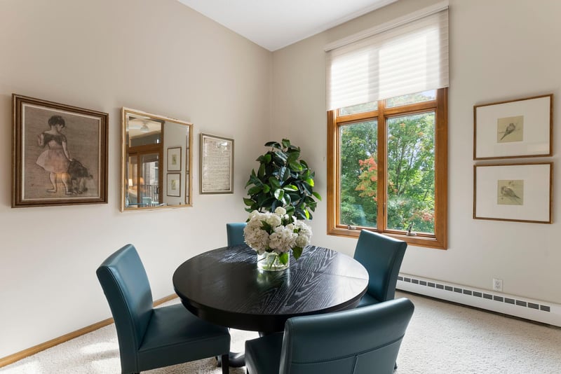 5501 Dewey Hill Rd #326, Edina, MN 55439