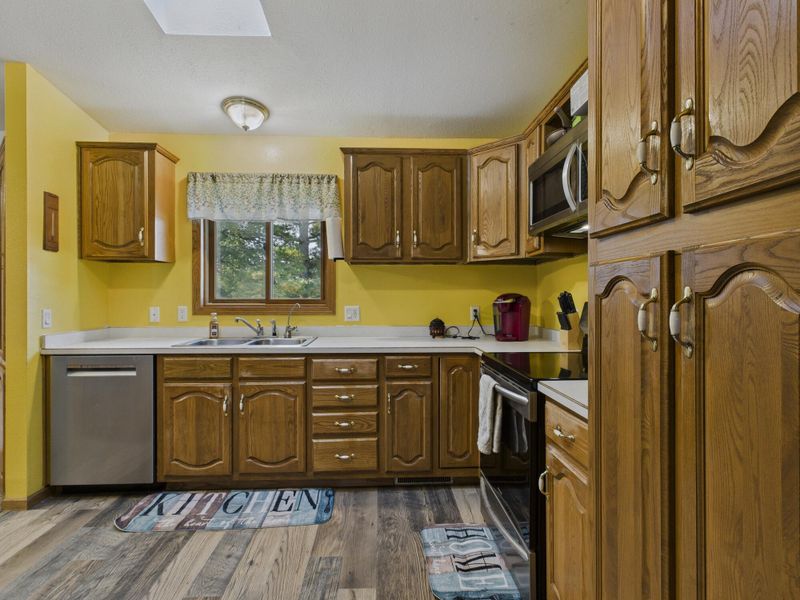 40867 Forest Blvd, North Branch, MN 55056
