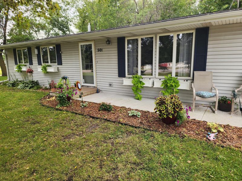 501 W Main St, Osakis, MN 56360