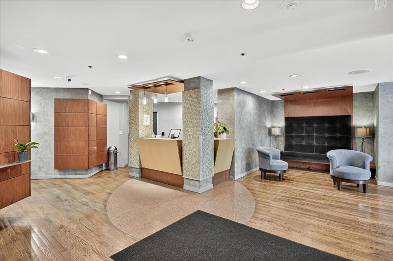 3131 Excelsior Blvd #202, Minneapolis, MN 55416
