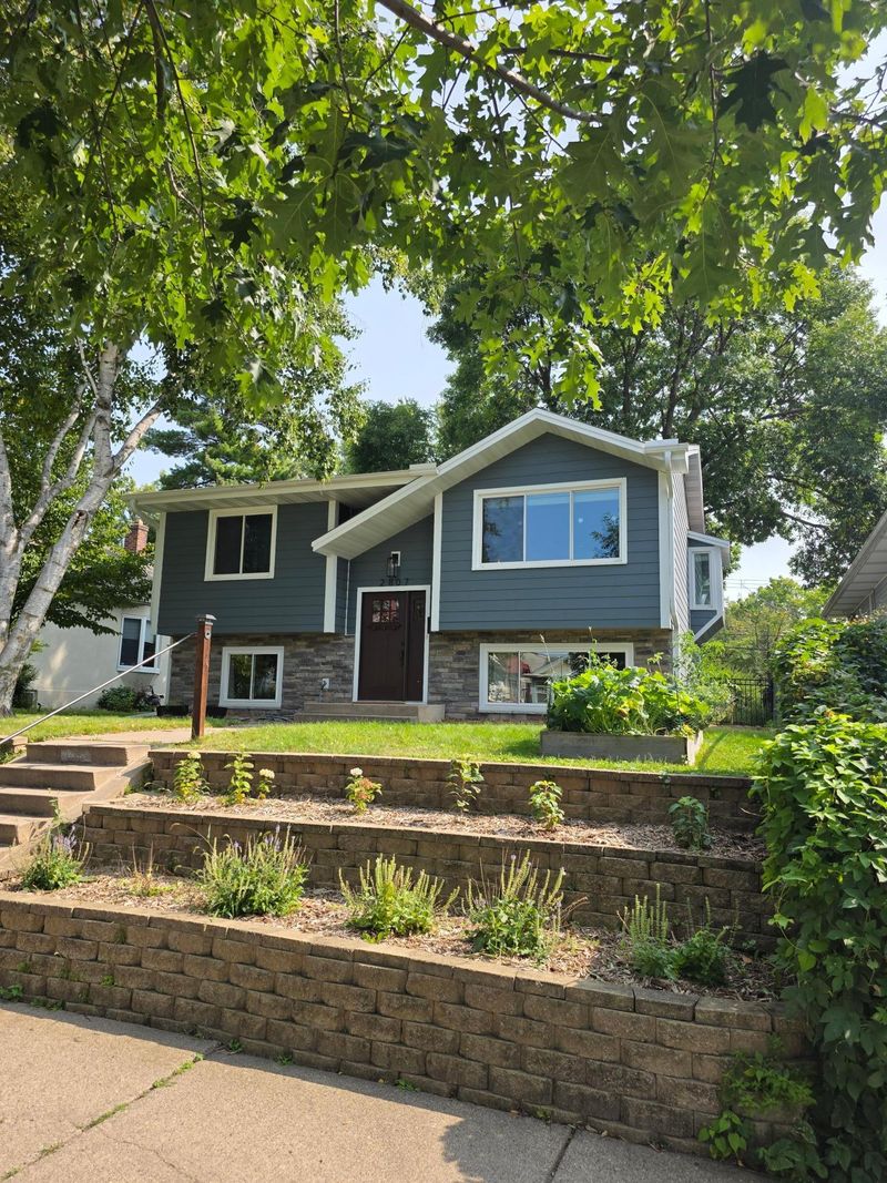 2807 Ulysses St NE, Minneapolis, MN 55418