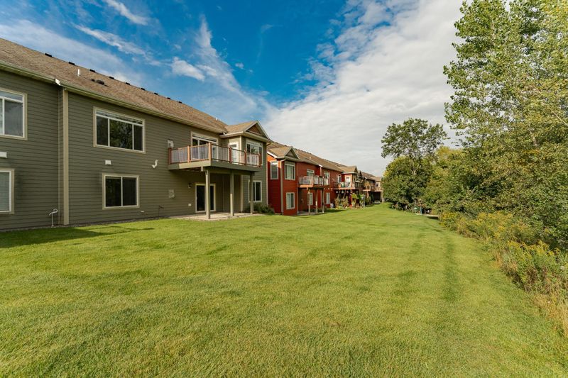 1969 Alexander Rd NE, Rochester, MN 55906