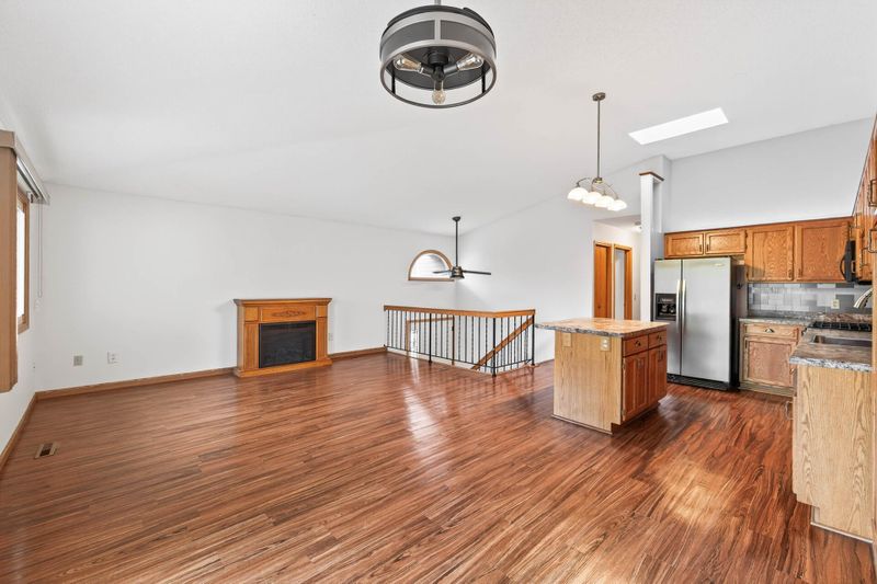 1557 Clemson Dr #A, Eagan, MN 55122