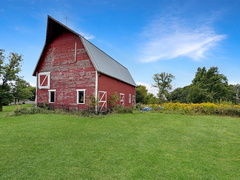 721 Maple Dr, Saint Croix Falls, WI 54024