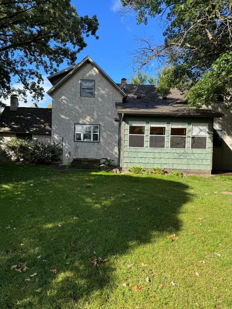 406 309th Ave NW, Cambridge, MN 55008