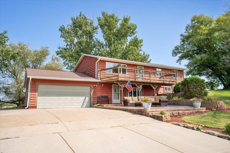 N3732 690th St, Ellsworth, WI 54011
