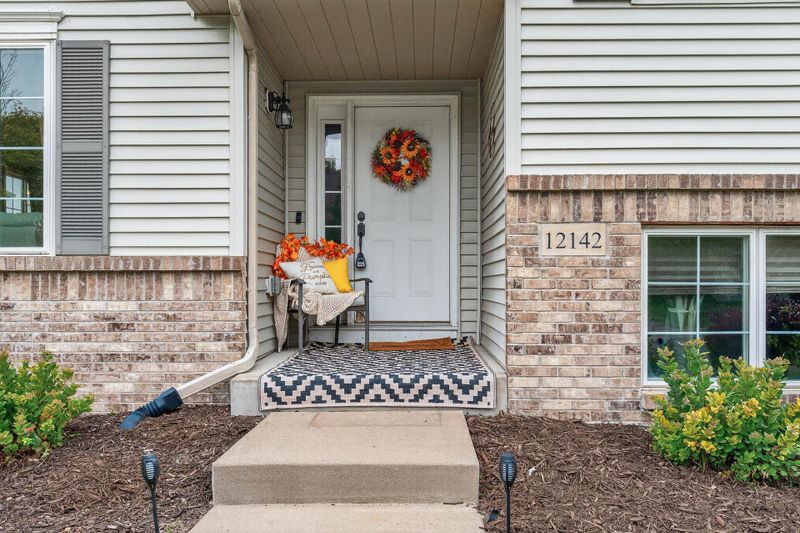 12142 Coral Sea St NE, Blaine, MN 55449