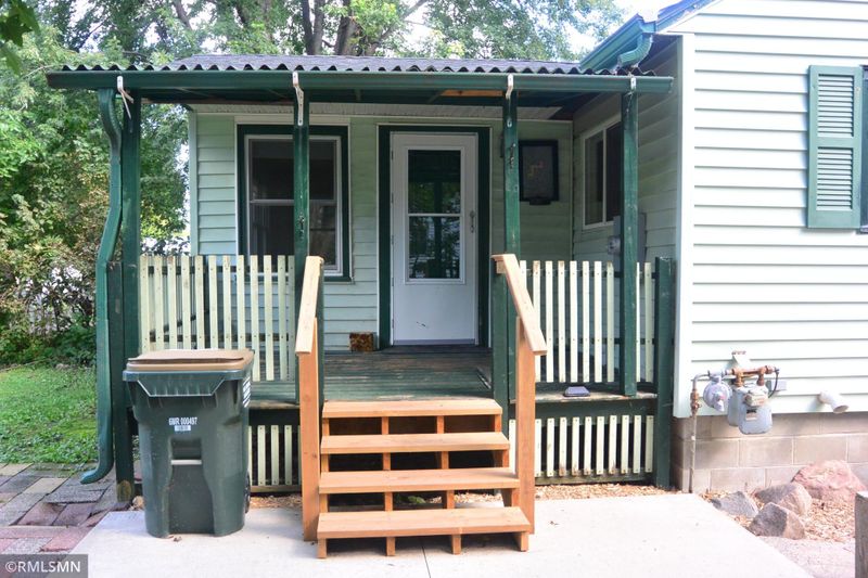 1421 14th St E, Glencoe, MN 55336