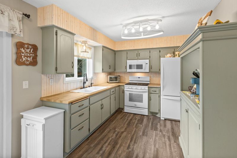2156 59th Ave, Princeton, MN 55371