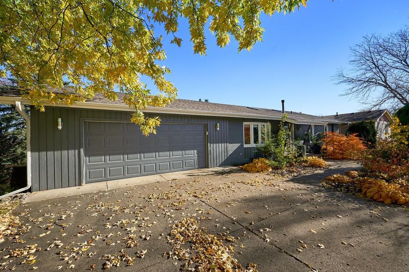 7870 Ranchview Ln N, Maple Grove, MN 55311