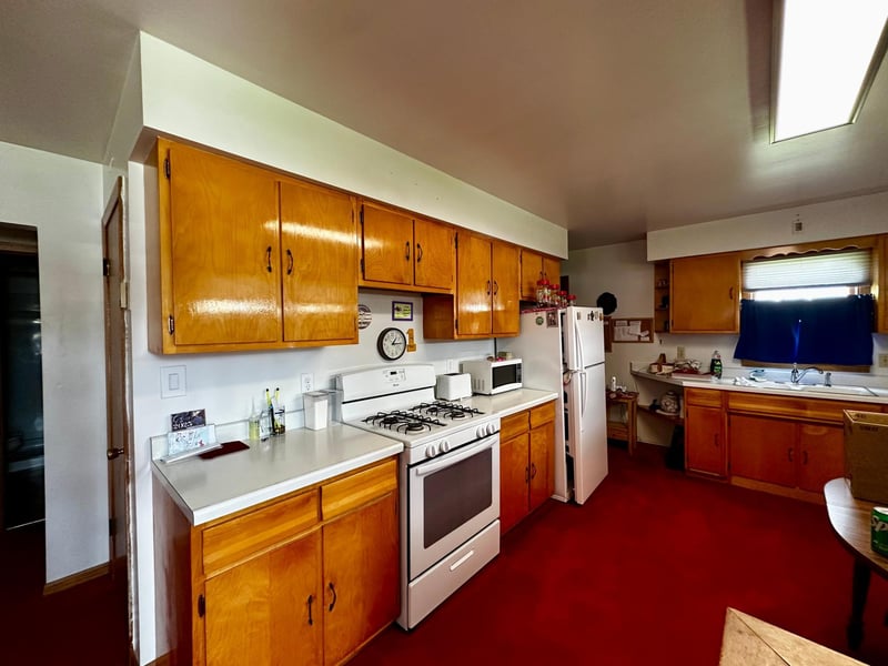 105 S First St, Canton, MN 55922