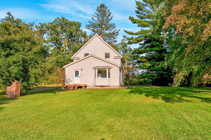 46235 20th Ave, Isle, MN 56342