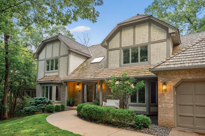 2200 Essex Rd, Minnetonka, MN 55305