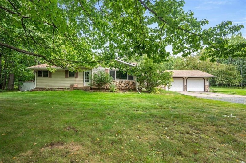 7654 E County Road V, South Range, WI 54874