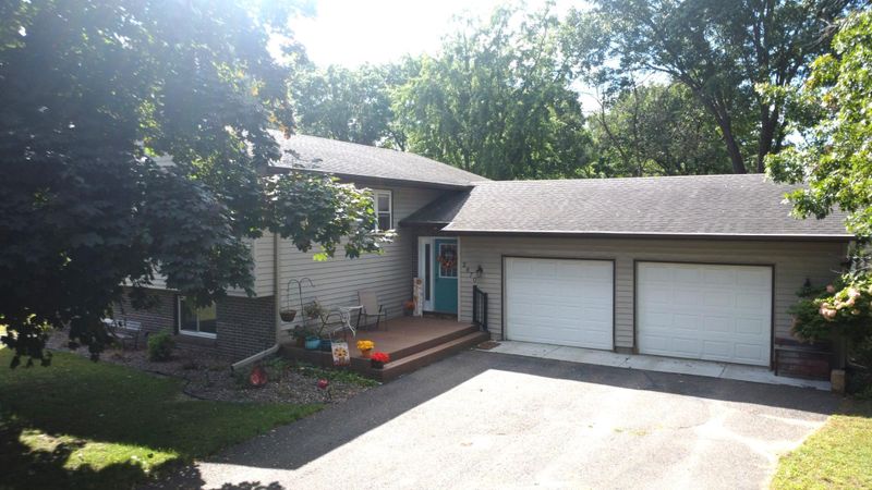 2870 Wayland Ct, Eau Claire, WI 54703