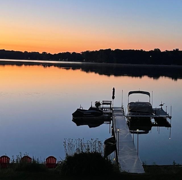 29385 Neal Ave, Lindstrom, MN 55045