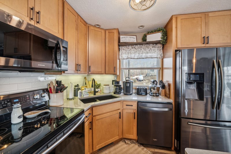 2029 Richardson Ct, Luck, WI 54853