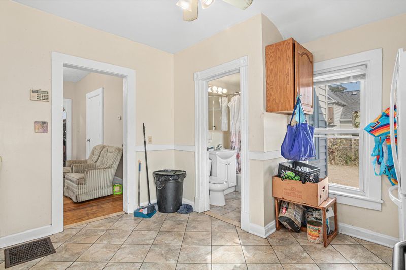 3309 Cedar Ave S, Minneapolis, MN 55407