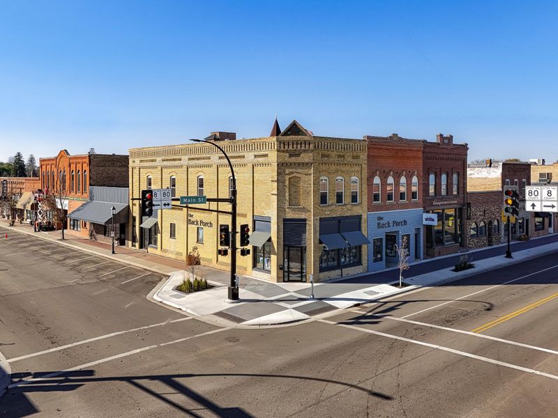 101 West Main St, Perham, MN 56573
