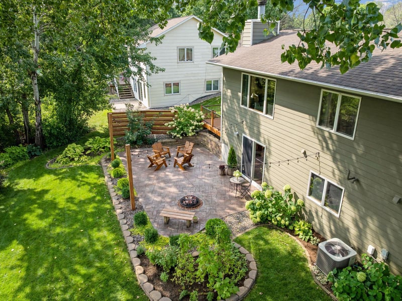 8009 Garfield St NE, Spring Lake Park, MN 55432