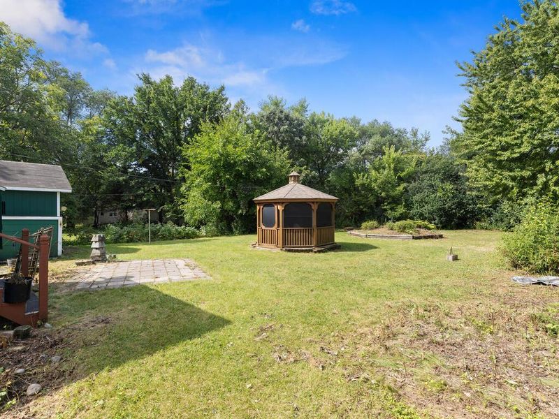 1832 Georgia Ave S, Saint Louis Park, MN 55426