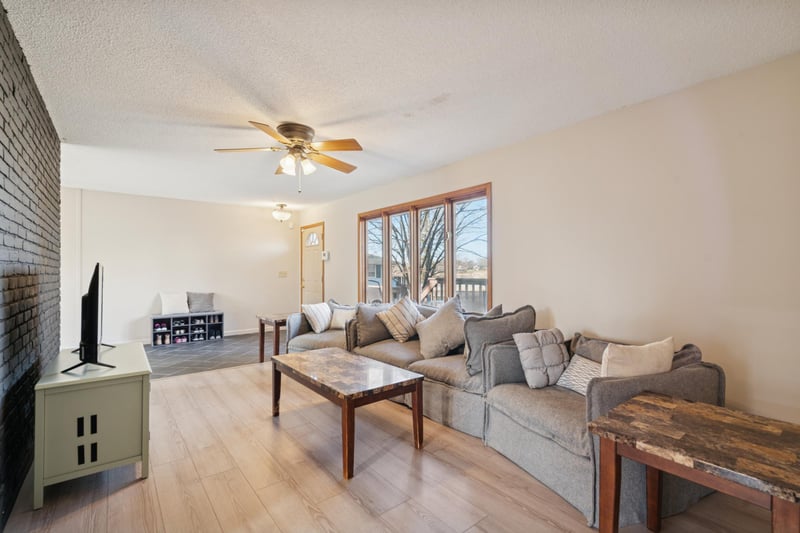 207 Church St E, Cologne, MN 55322
