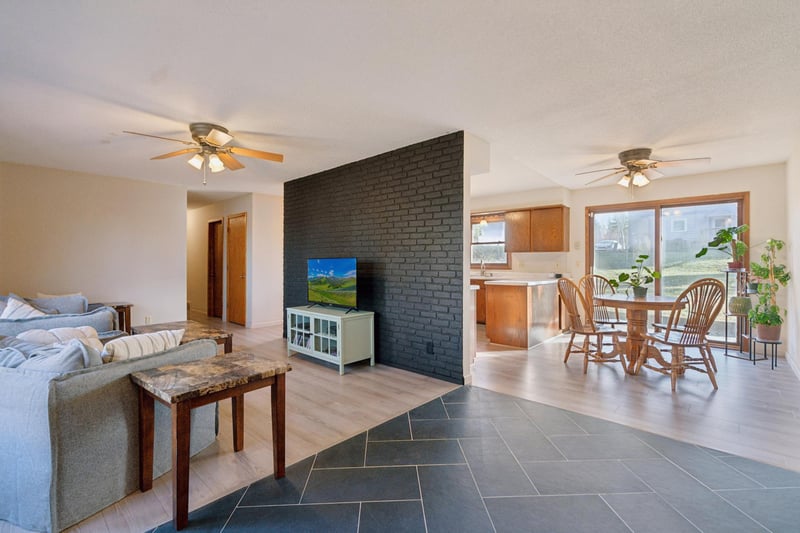 207 Church St E, Cologne, MN 55322