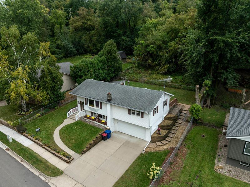 1838 Spruce Dr, Red Wing, MN 55066