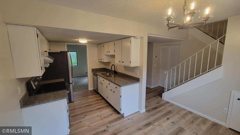 7508 Germane Trl, Apple Valley, MN 55124