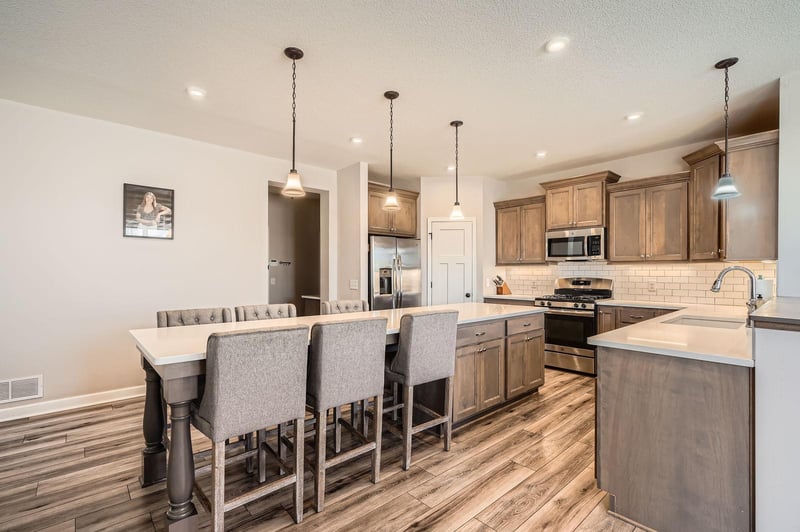 2244 Naples Ave, Cologne, MN 55322