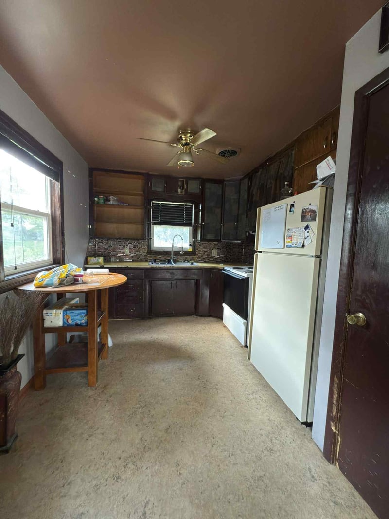 713 5th Ave, Mountain Lake, MN 56159