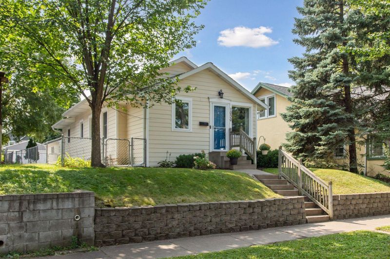 1030 Englewood Ave, Saint Paul, MN 55104
