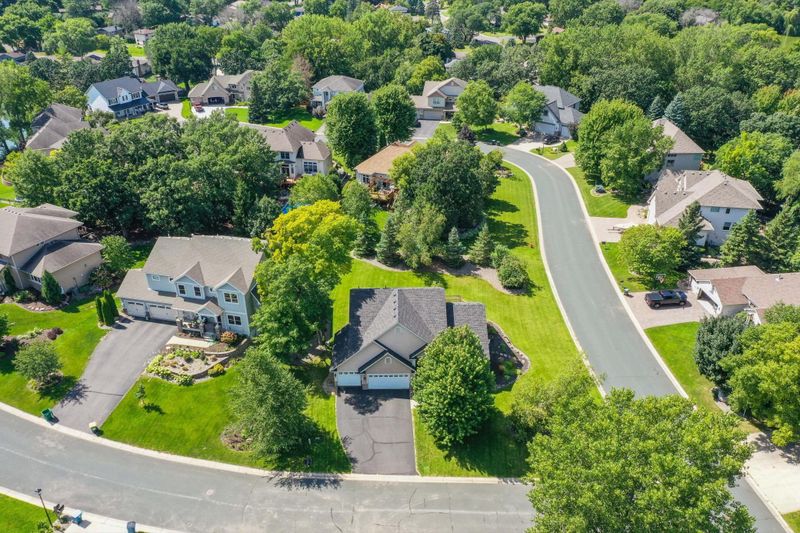 4907 Jamie Rose Ct, Eagan, MN 55122