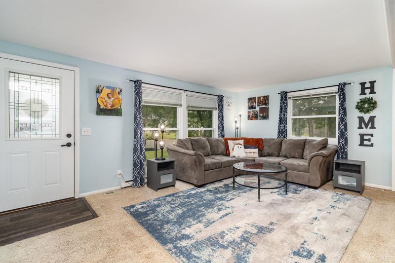 1309 Sunrise Dr, Glencoe, MN 55336