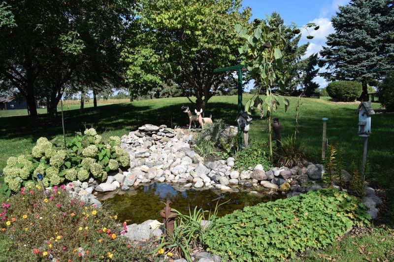 1846 Dempsey Ave SW, Waverly, MN 55390