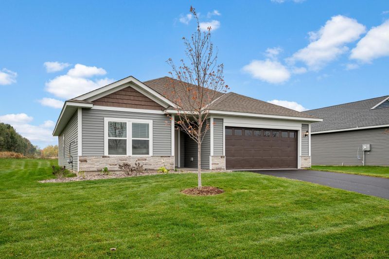 371 Florence Ave S, Annandale, MN 55302