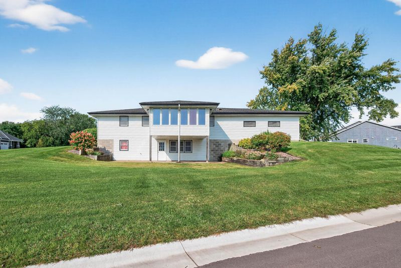 13562 141st Ave N, Dayton, MN 55327