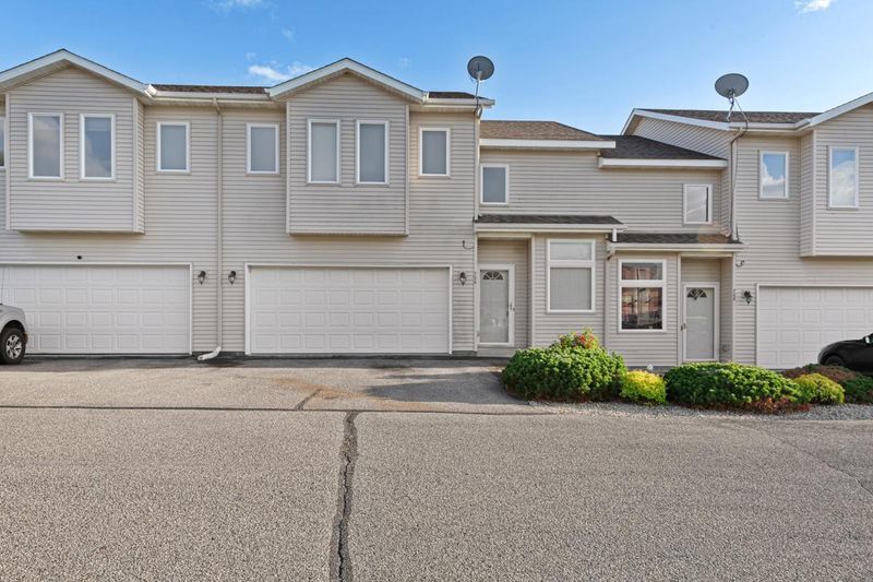 706 1st St NW, New Prague, MN 56071
