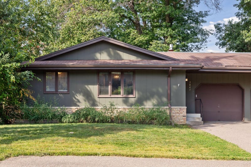 5841 Winnetka Ave N, New Hope, MN 55428
