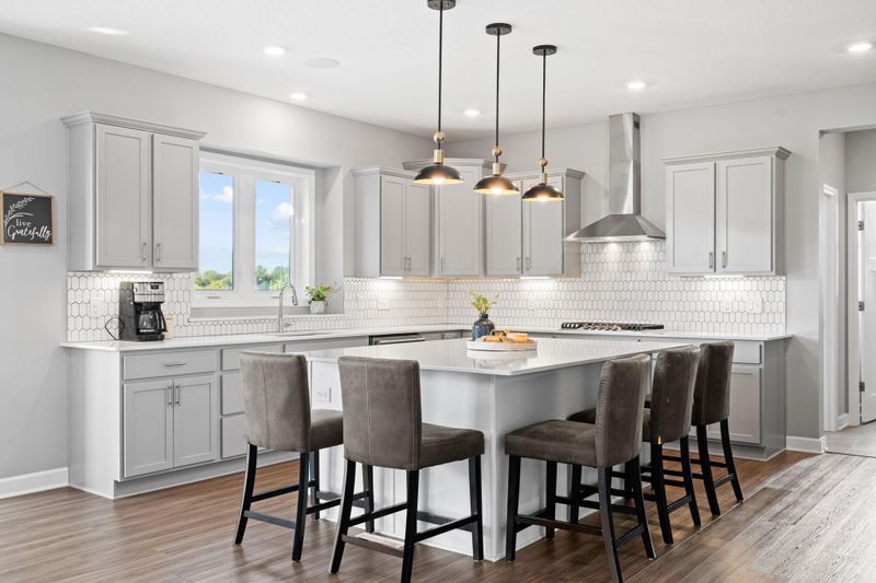 18171 Hideaway Trl, Lakeville, MN 55044