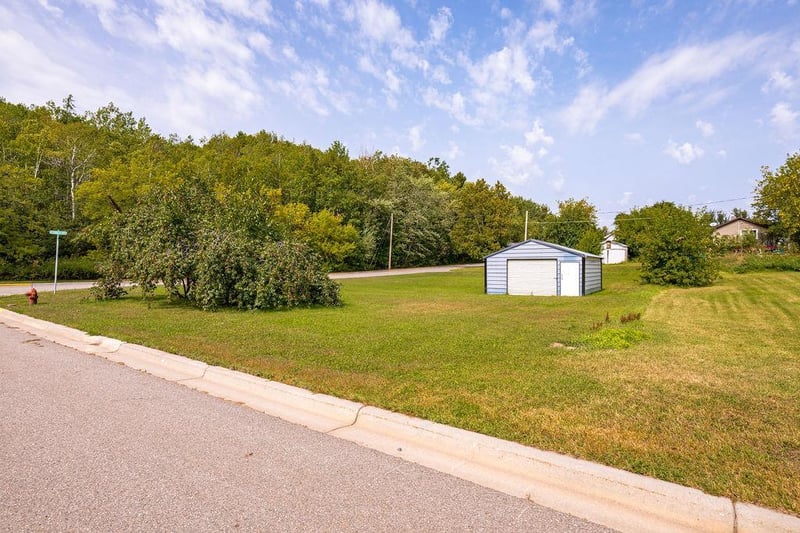 TBD 3rd Ave, Calumet, MN 55716