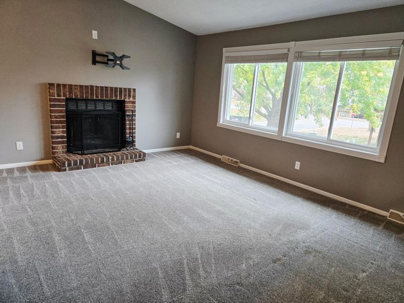 484 98th Ln NE, Blaine, MN 55434